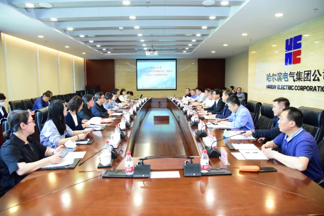 233658B3D330FC0898A76ABA108_874C4DC4_1A18D.jpg?e=